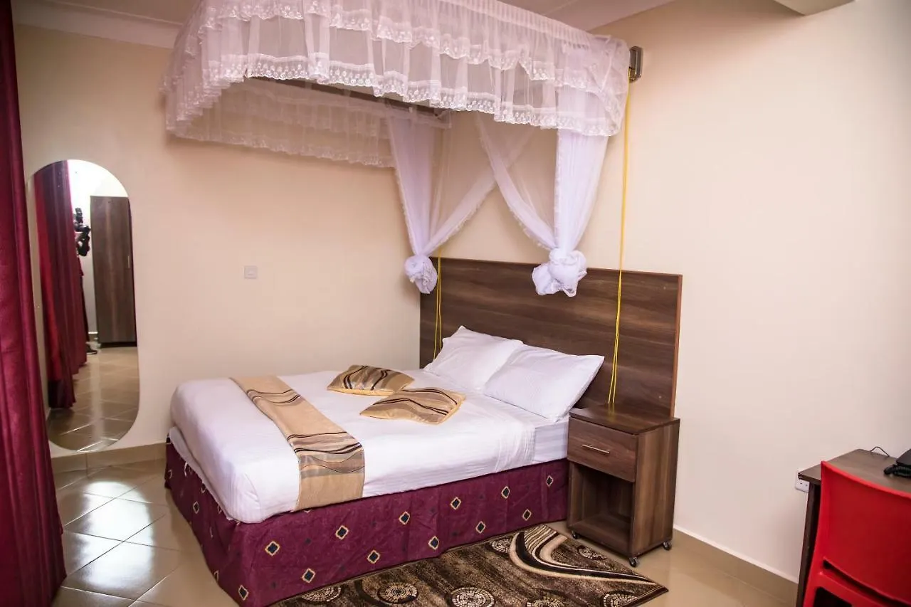 Izera Serviced Suites Кампала 0*,  Уганда